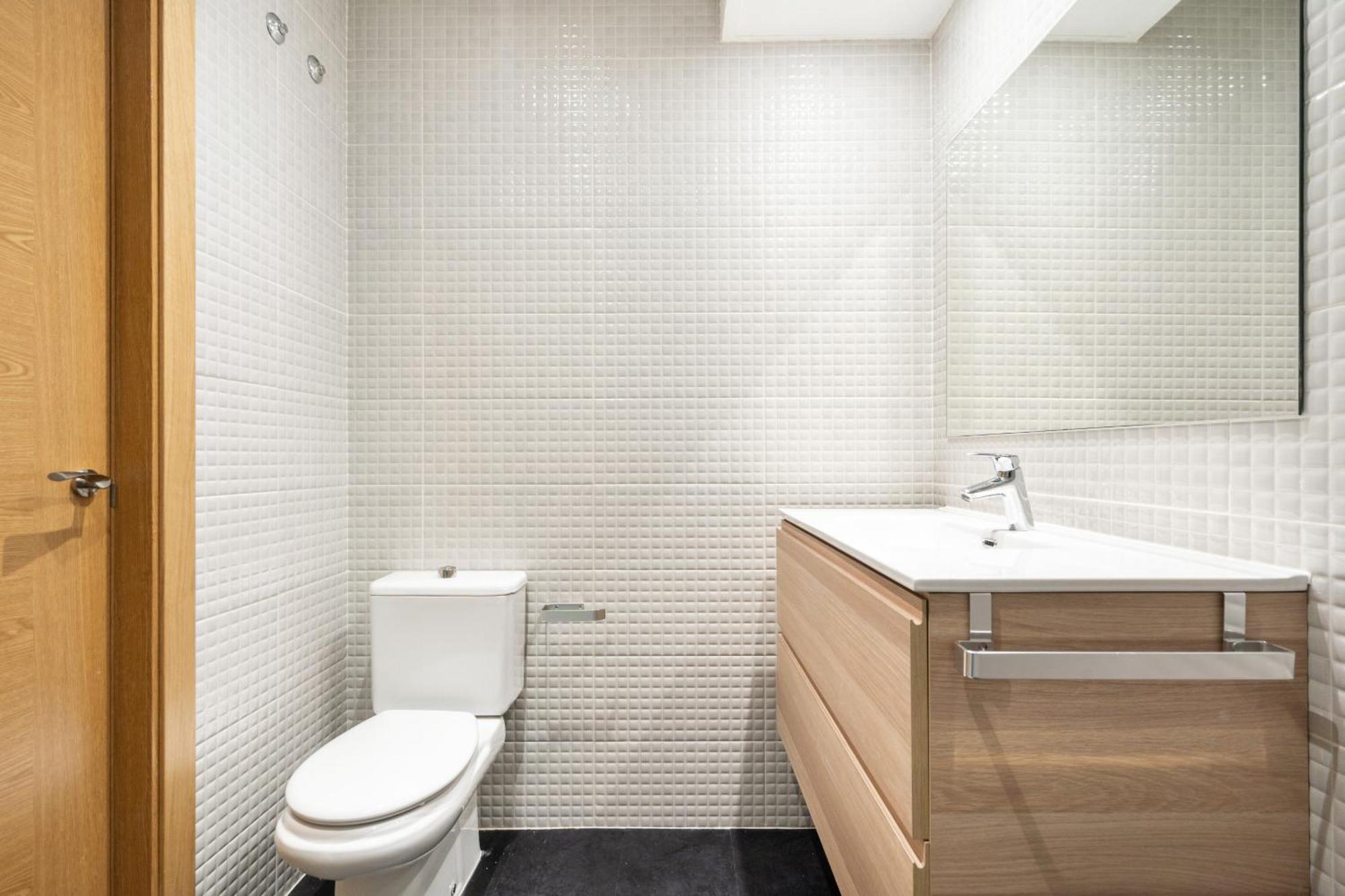 Apartamento En La Avenida De La Albufera Alquiler Temporal Madrid Luaran gambar