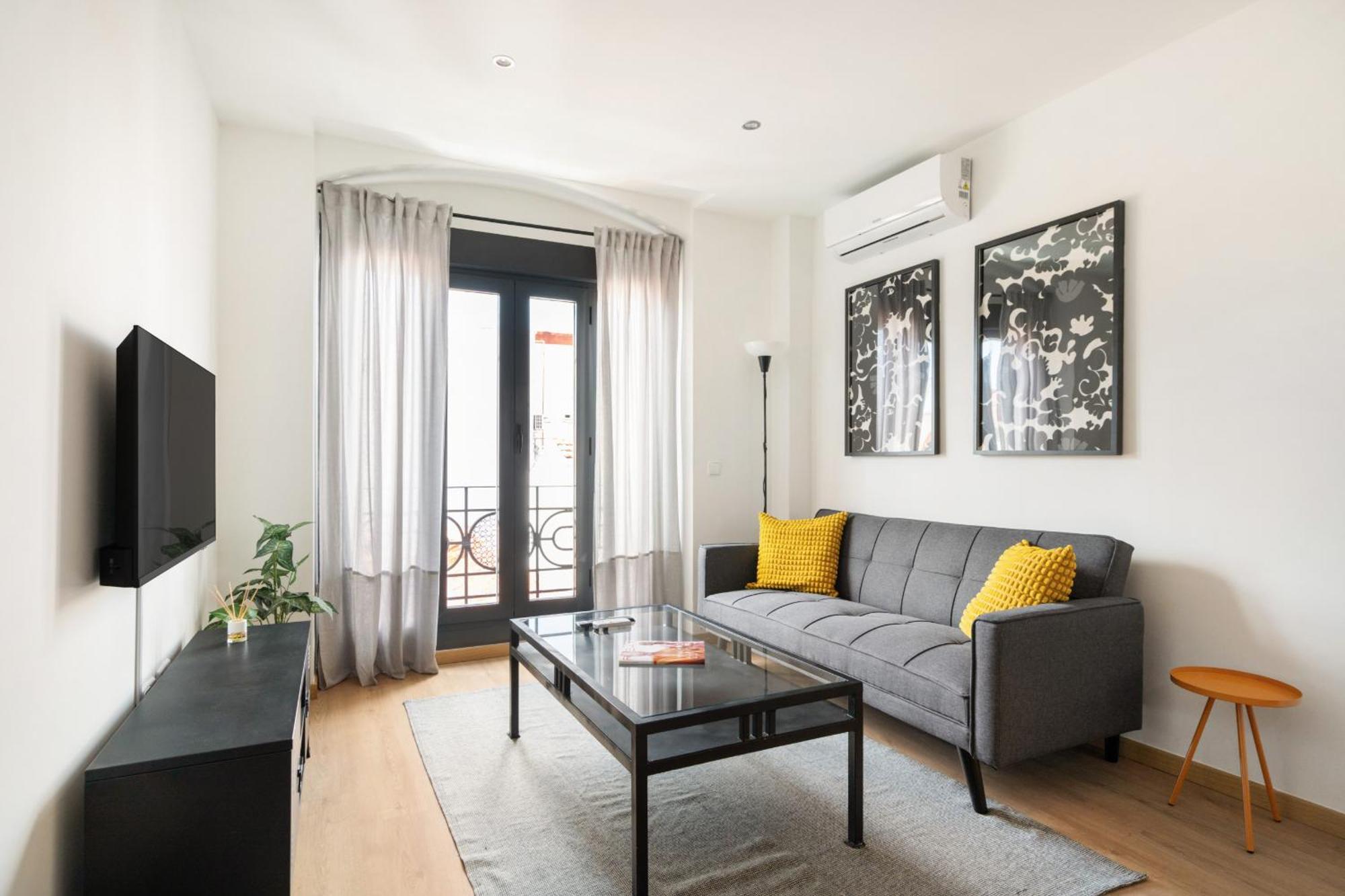 Apartamento En La Avenida De La Albufera Alquiler Temporal Madrid Luaran gambar